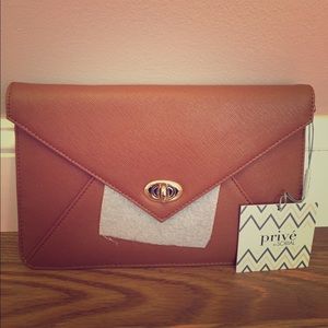 SORIAL Camel Envelope Clutch