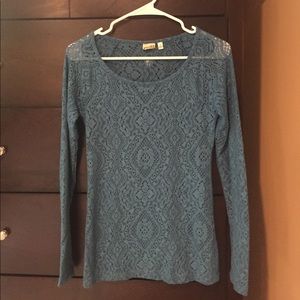 Long sleeve top