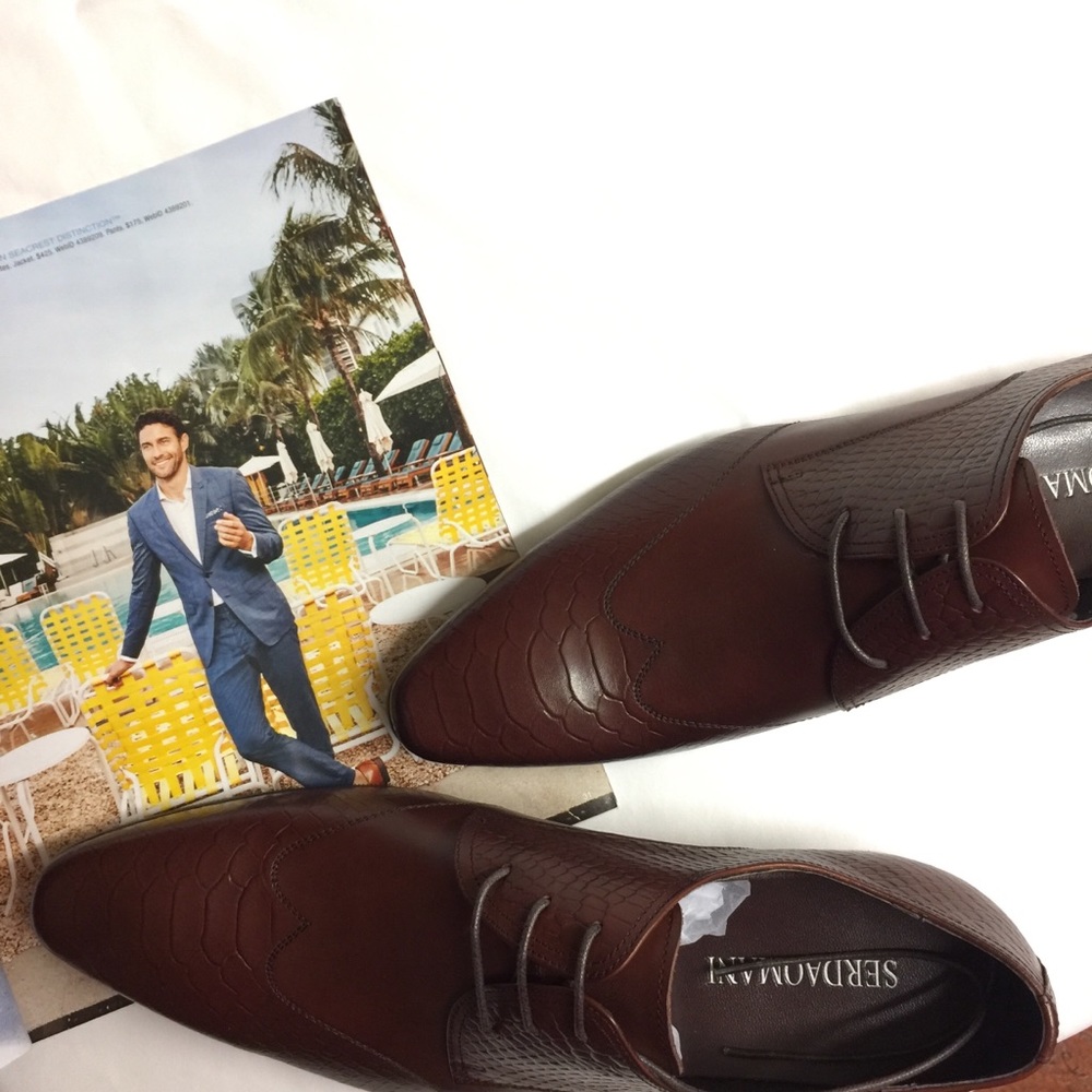 Men's shoes