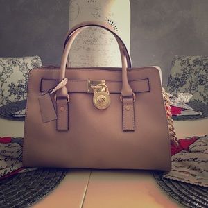Michael Kors Hamilton Satchel Michael Kors Hamilton Satchel