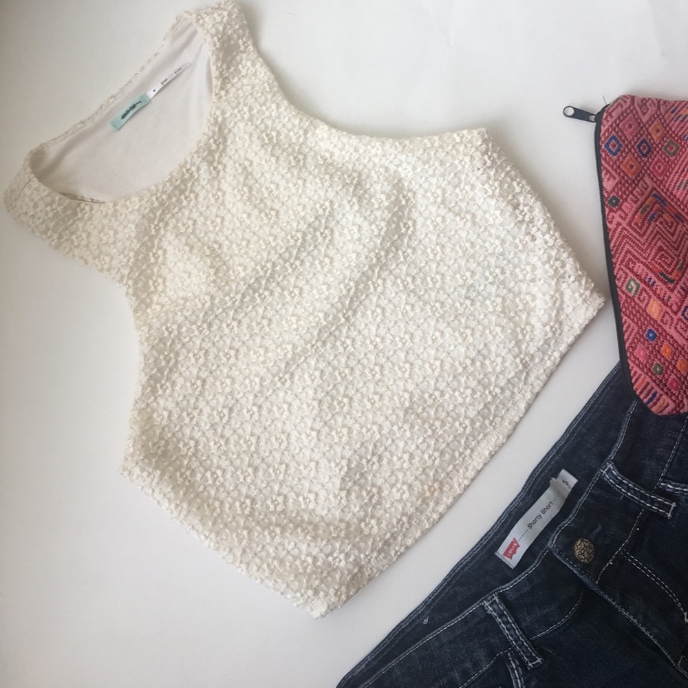 Kimchi Blue Floral Lace Crop Top