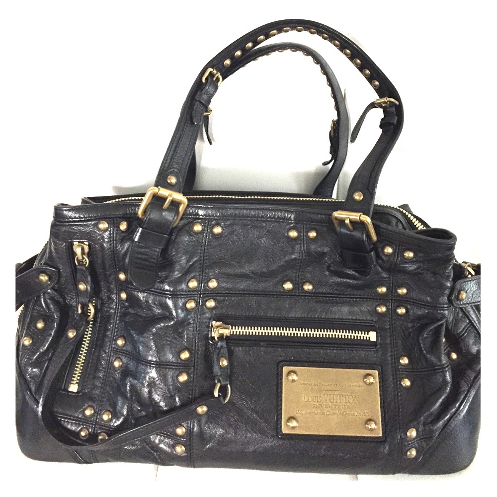 Louis Vuitton purse