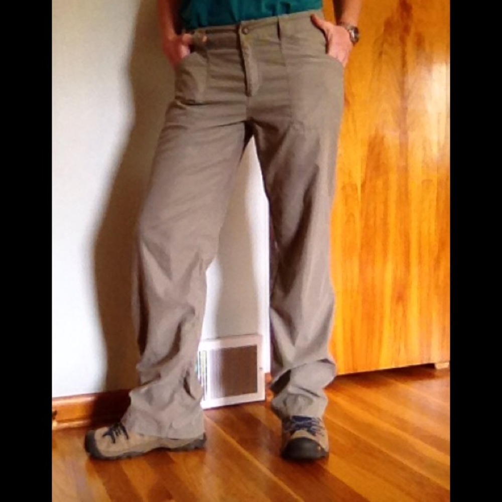The North Face 6 Lightweight Hiking khaki Pant
