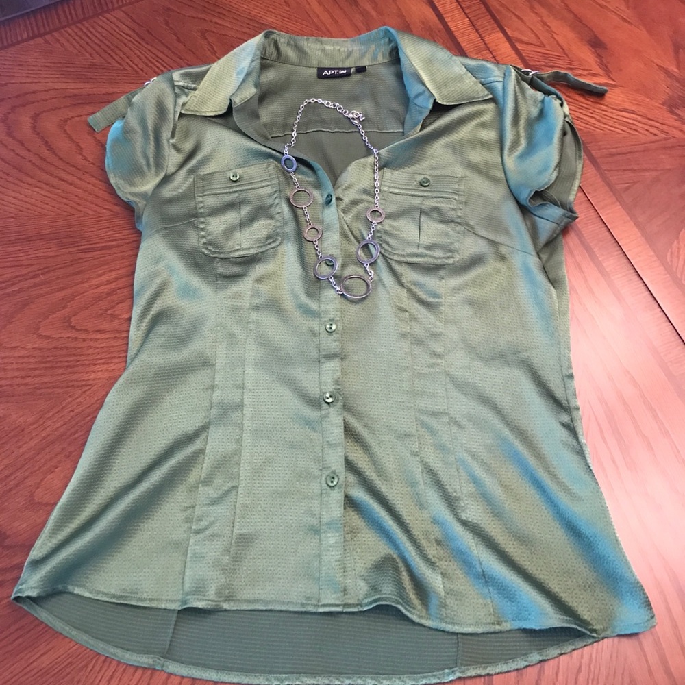 APT. 9 Green Button Down Short Sleeve Shirt