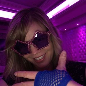 Meet your Posher, Karen