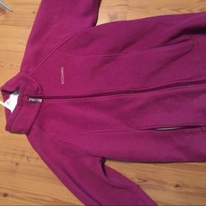 Columbia sweater