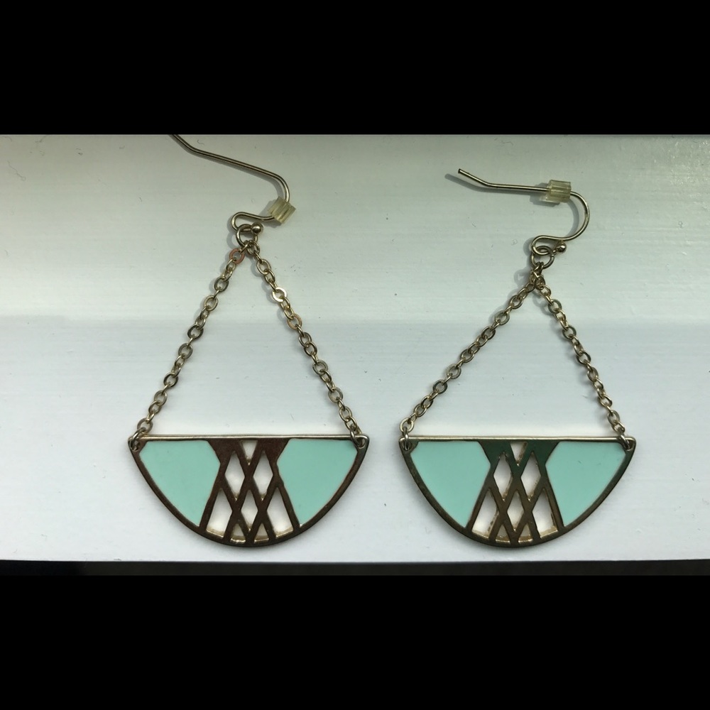 Dangle earrings
