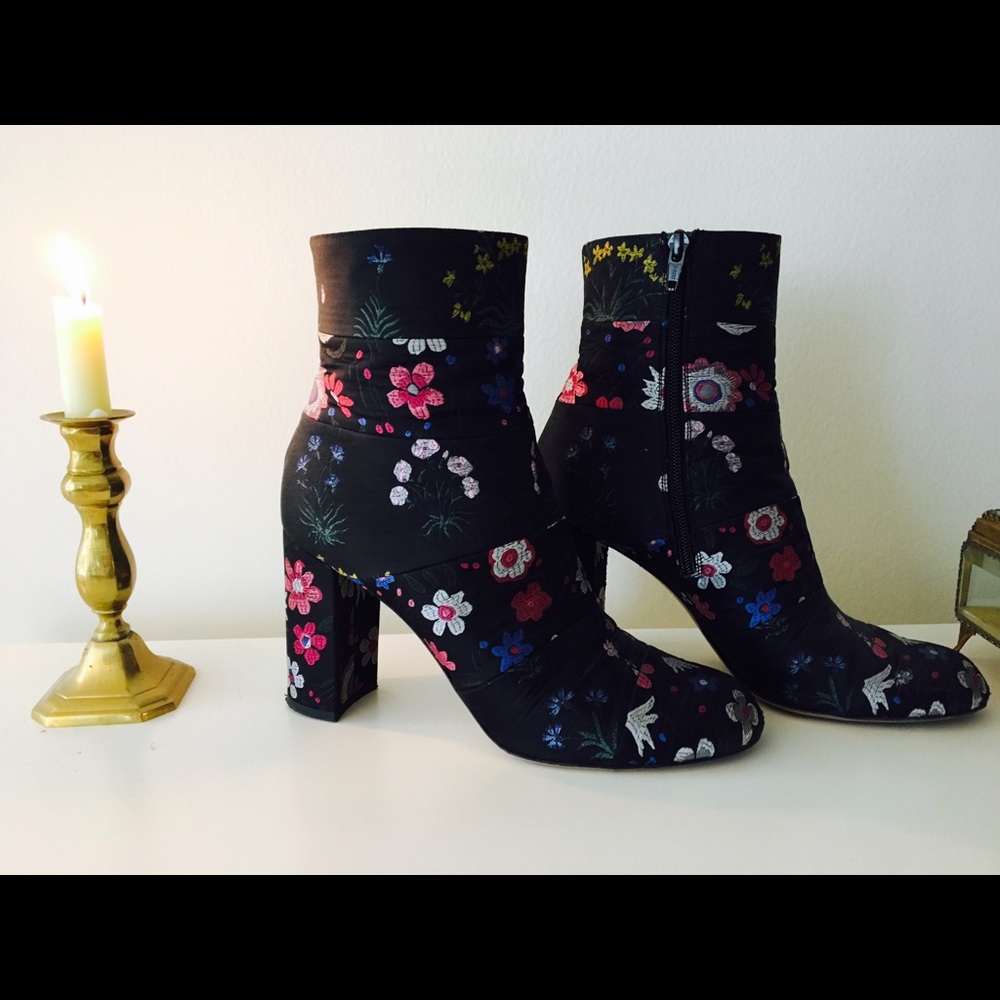 *SOLD*RARE* VALENTINO SPRING GARDEN BOOTS PRE-FALL 2015