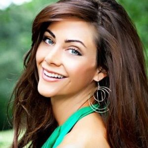 Meet your Posher, Kay