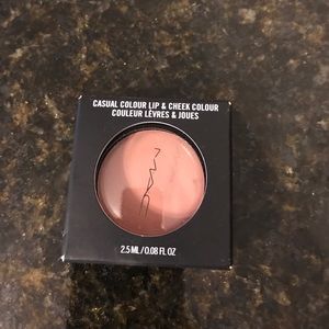 MAC Cheek and Lip colour in have a lovely day