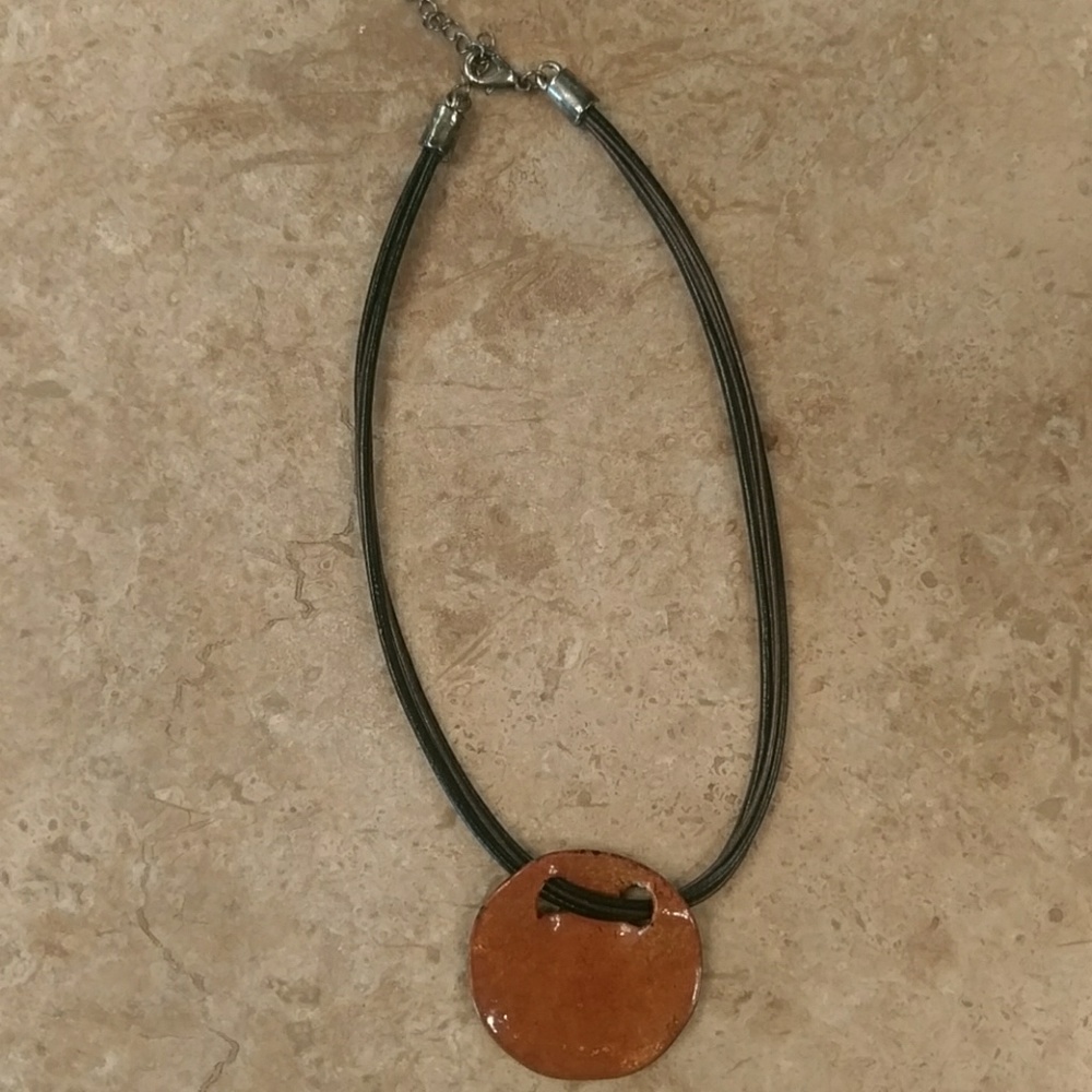 Shell Necklace - Picture 7 of 8