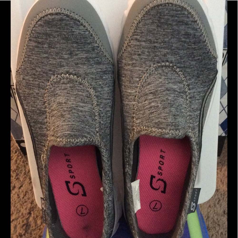 Skechers S Sports slip on.