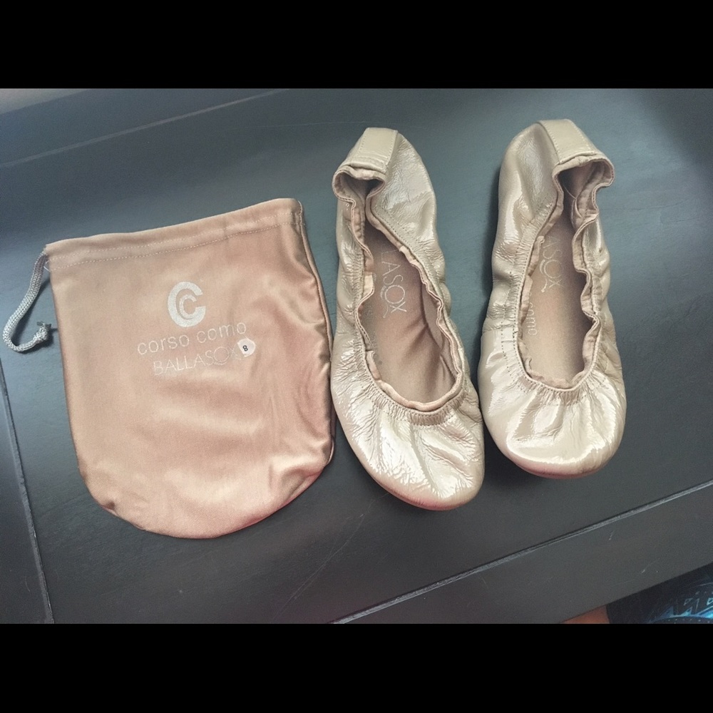 Nude flats with bag