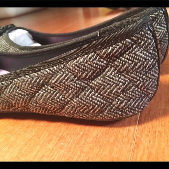 Size 7 Quilted Tweed Grey Black parent Ballet flat - Picture 3 of 4