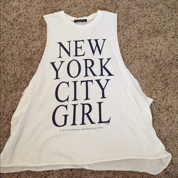 Brandy Melville Tops Brandy Melville New York City Girl Top Poshmark