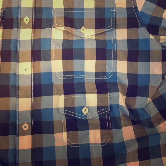 Ben Sherman Collared - Picture 2 of 3