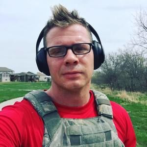 Meet your Posher, Chris