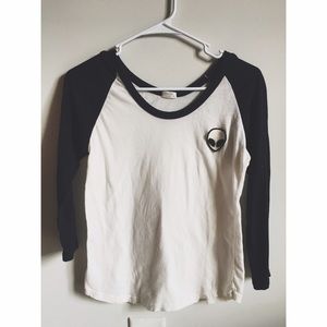 Pacsun alien baseball tee