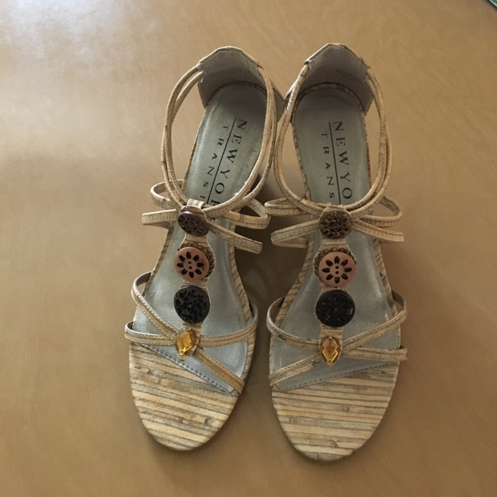 Bamboo sandals