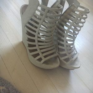 Steve Madden wedges