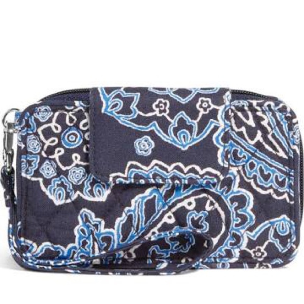 Vera Bradley Smartphone Wristlet