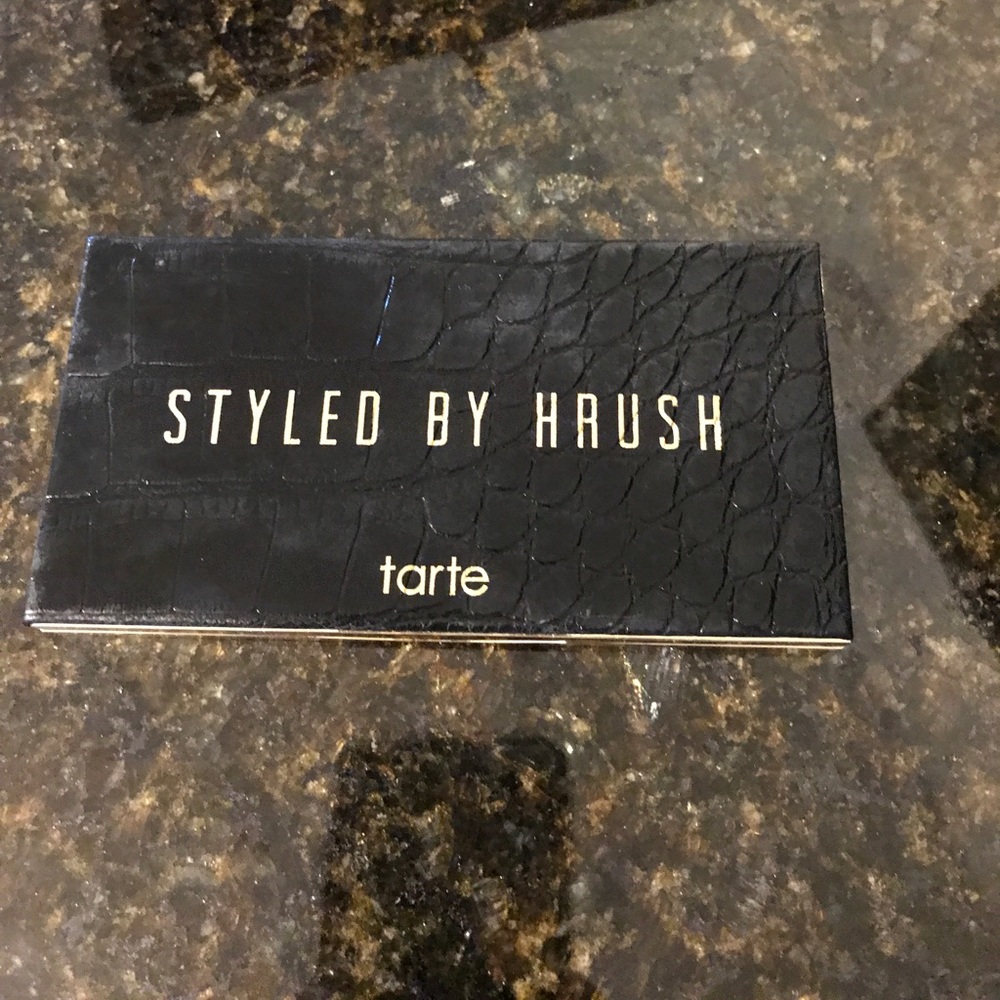 Tarte styled by Hrush palette