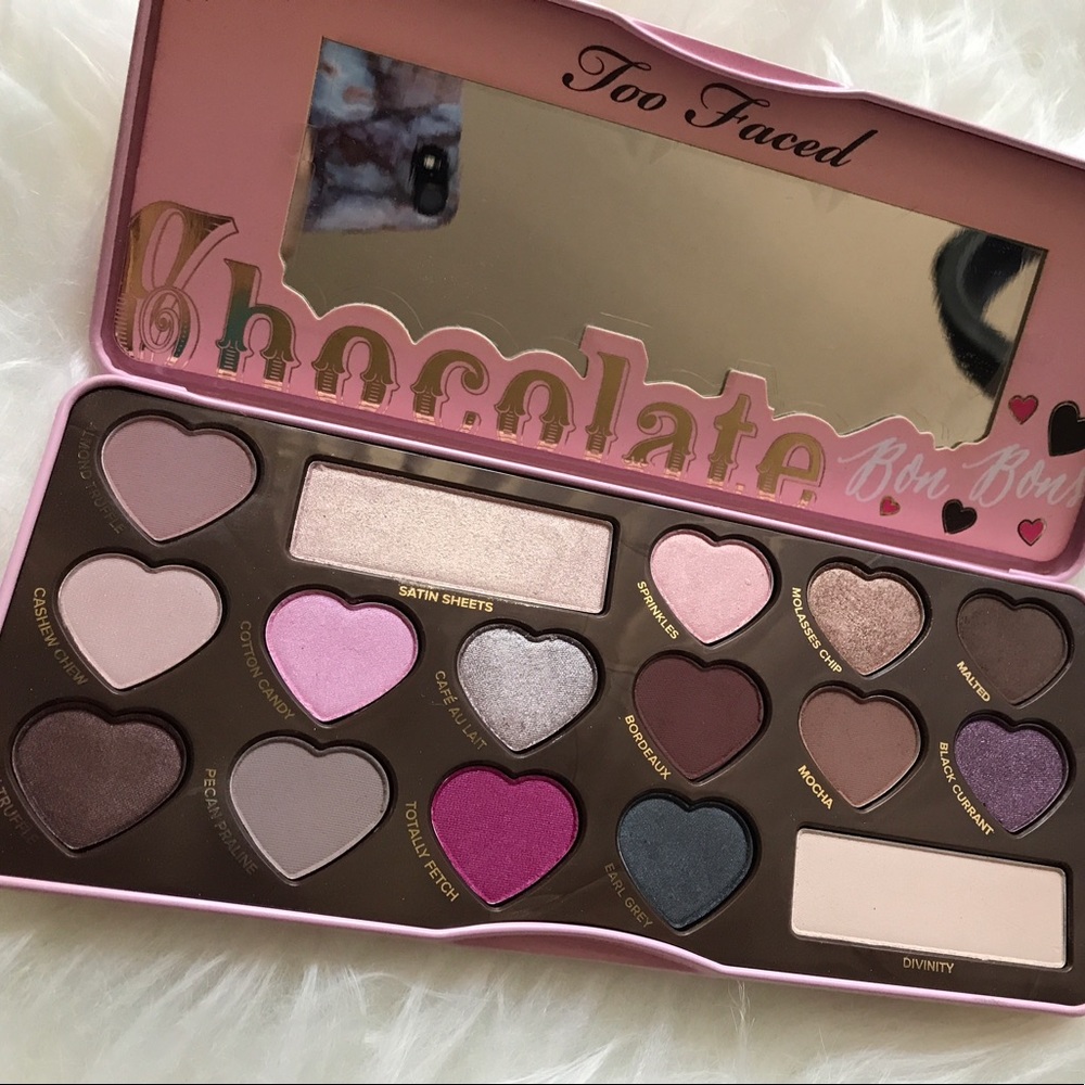 *AUTHENTIC* Too Faced Chocolate Bon Bons Palette.