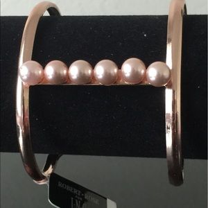 Cuff bracelet