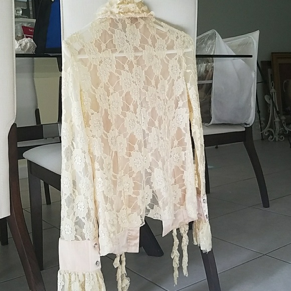 Lace Blouse long sleeve transparent in the back - Picture 4 of 4