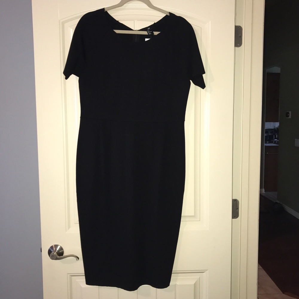 Blk dress sz L, H&M, BRAND NEW!