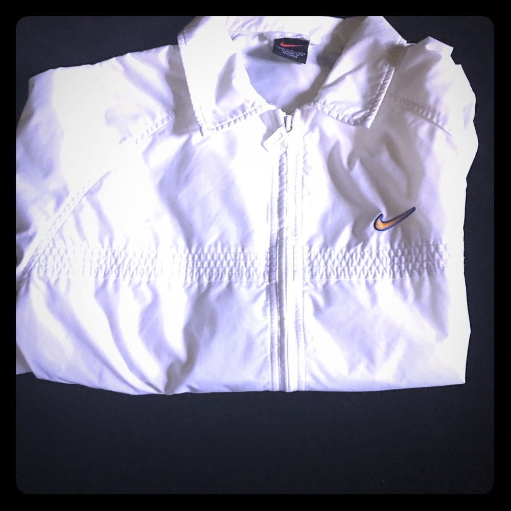 NIKE WINDBREAKER PERFECT CONDITION