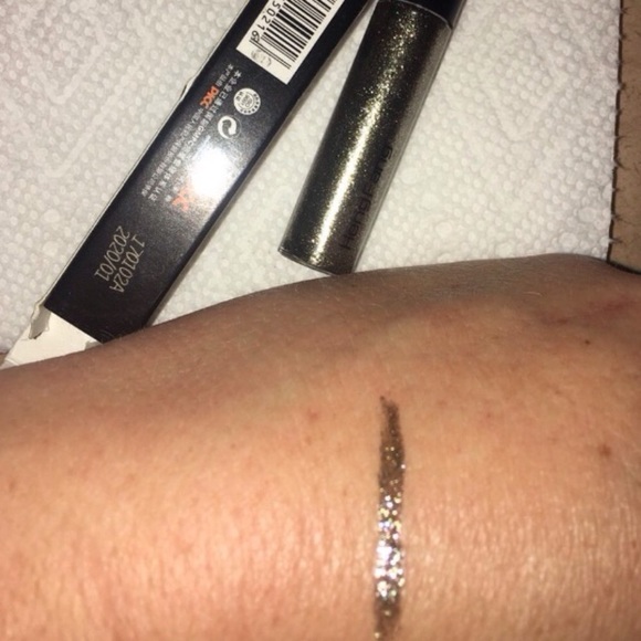 Waterproof Glitter Eyeliner - Picture 5 of 7