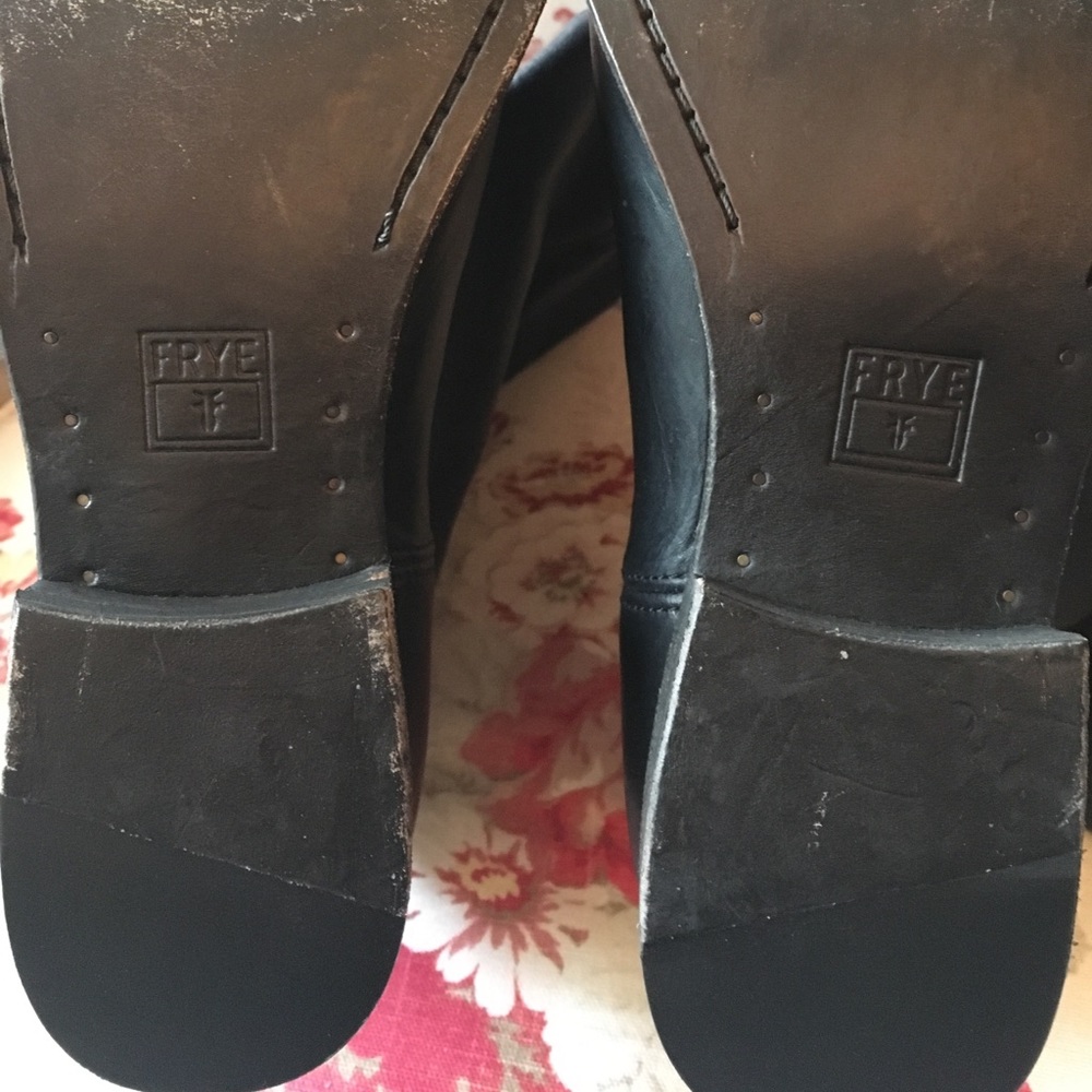 The Frye Company Melissa Button boots - Picture 3 of 6