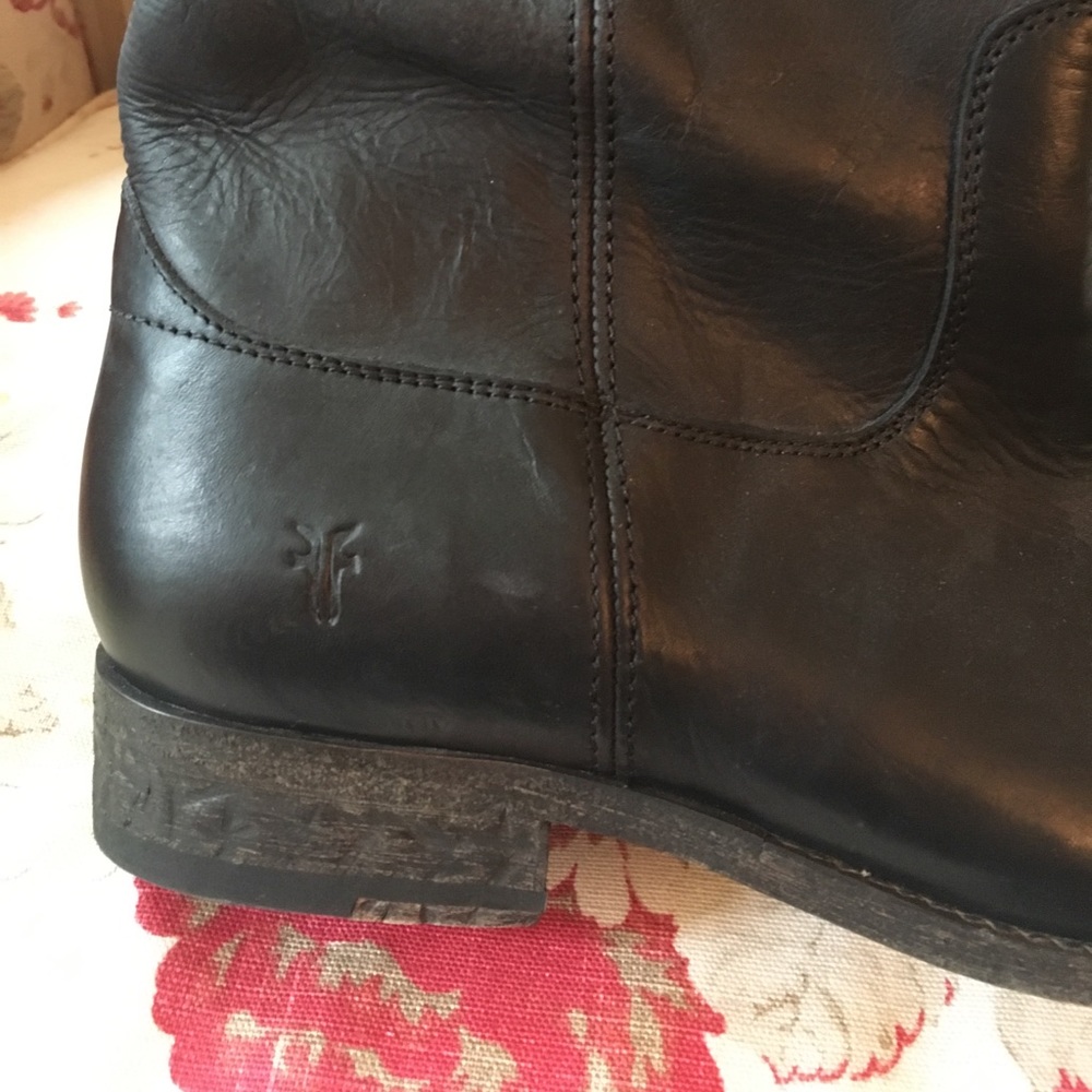 The Frye Company Melissa Button boots - Picture 4 of 6