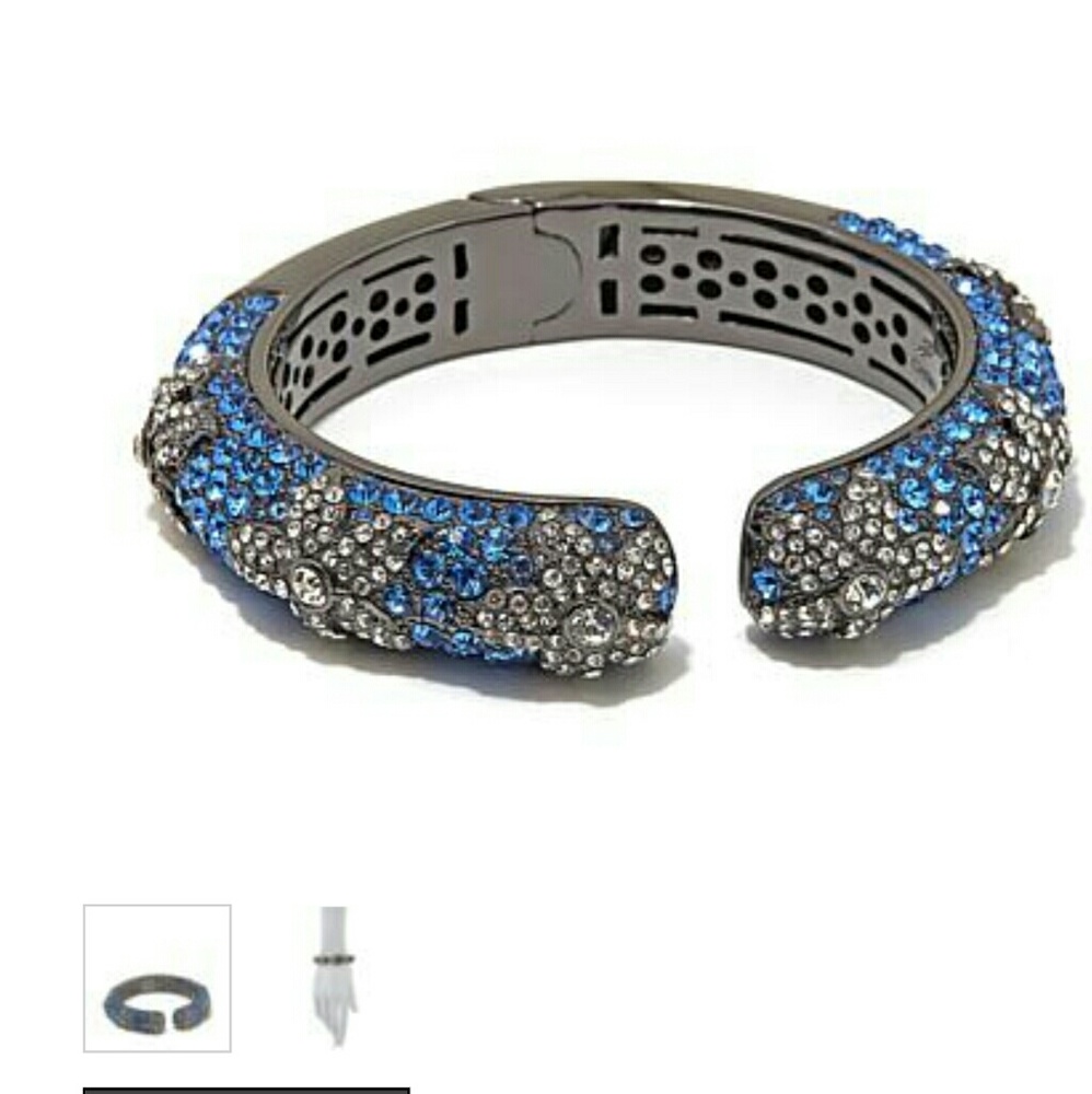 ๐๐JOAN BOYCE FAMOUS DESIGN CUFF๐๐ - Picture 6 of 7