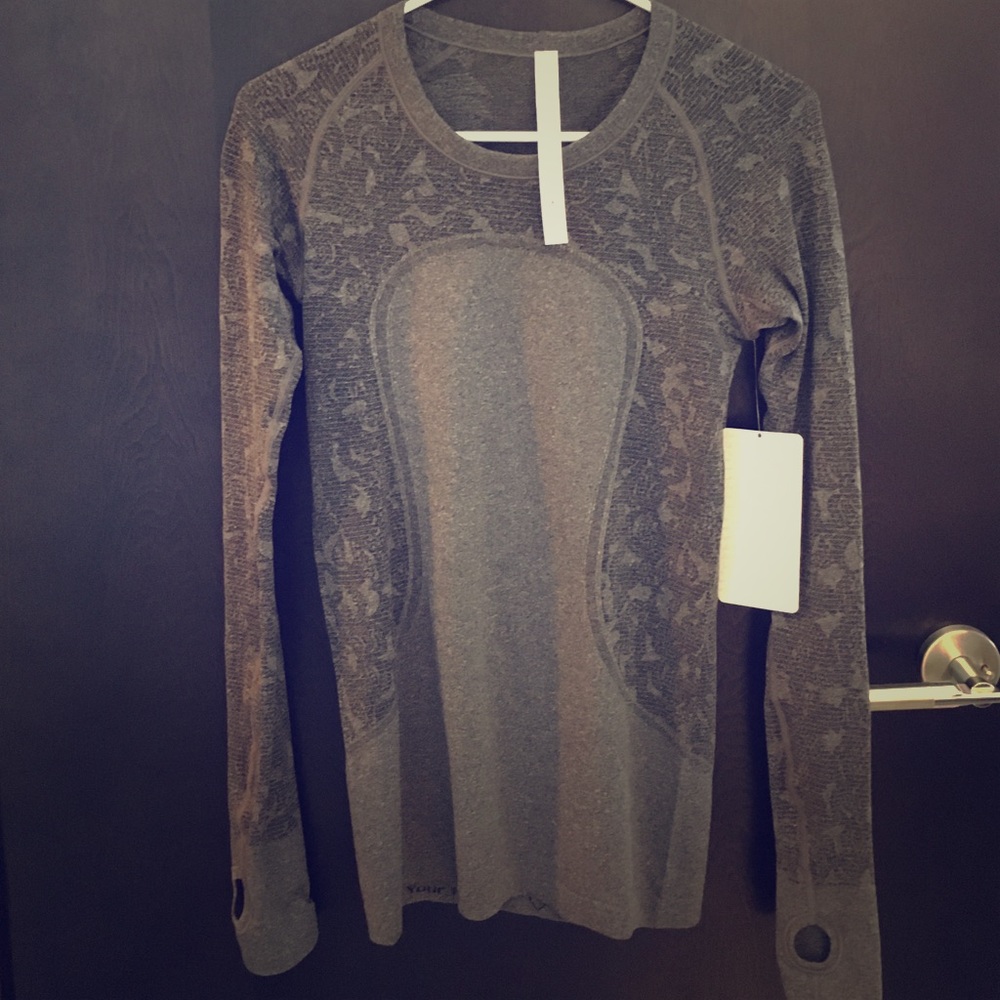 Lululemon swiftly tech ls crew