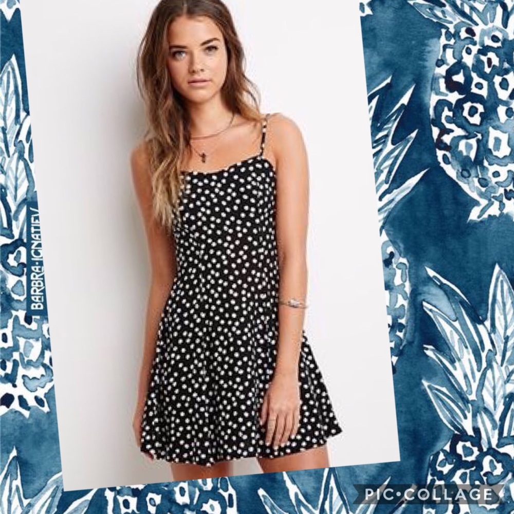 Beachy Daisy mini Dress