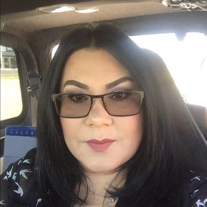 Meet your Posher, Lourdes