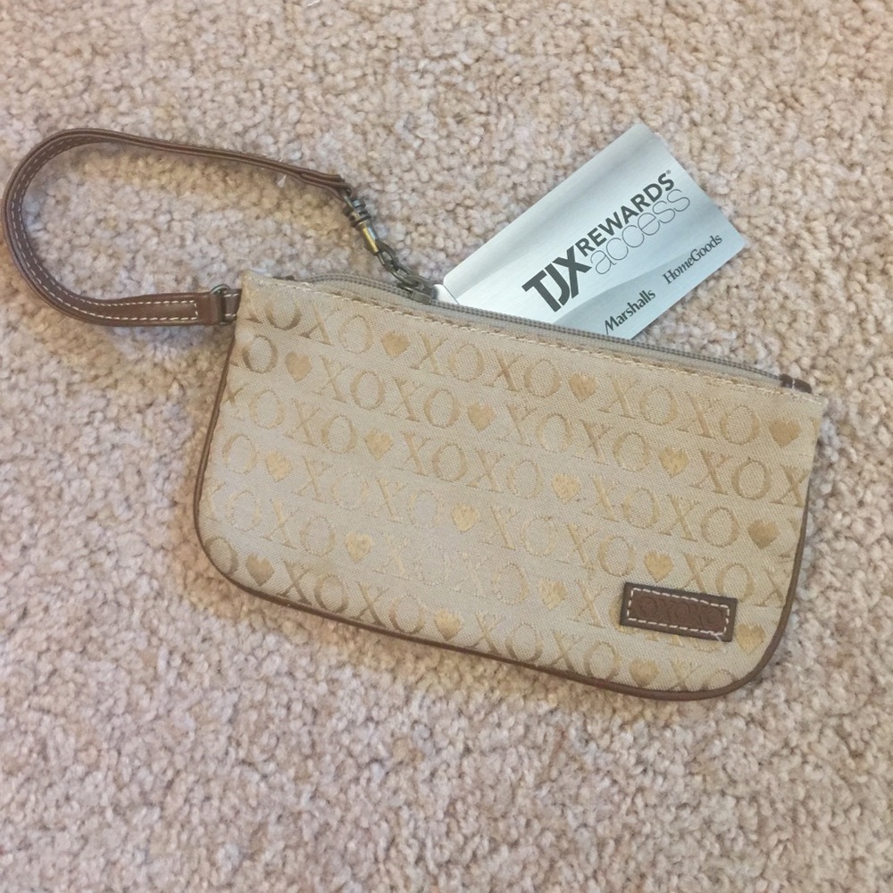XO Wristlet