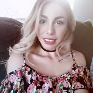 Meet your Posher, Haley elizabeth