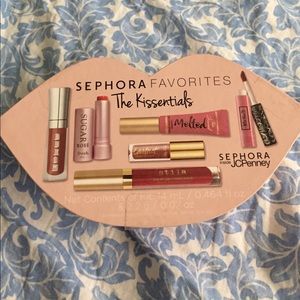 New Sephora favorites the kissentials lips