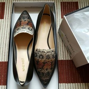? NEW ? Nine West Abay Smoking Flats