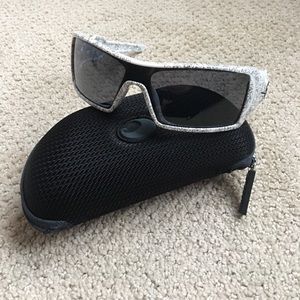 Oakley sunglasses