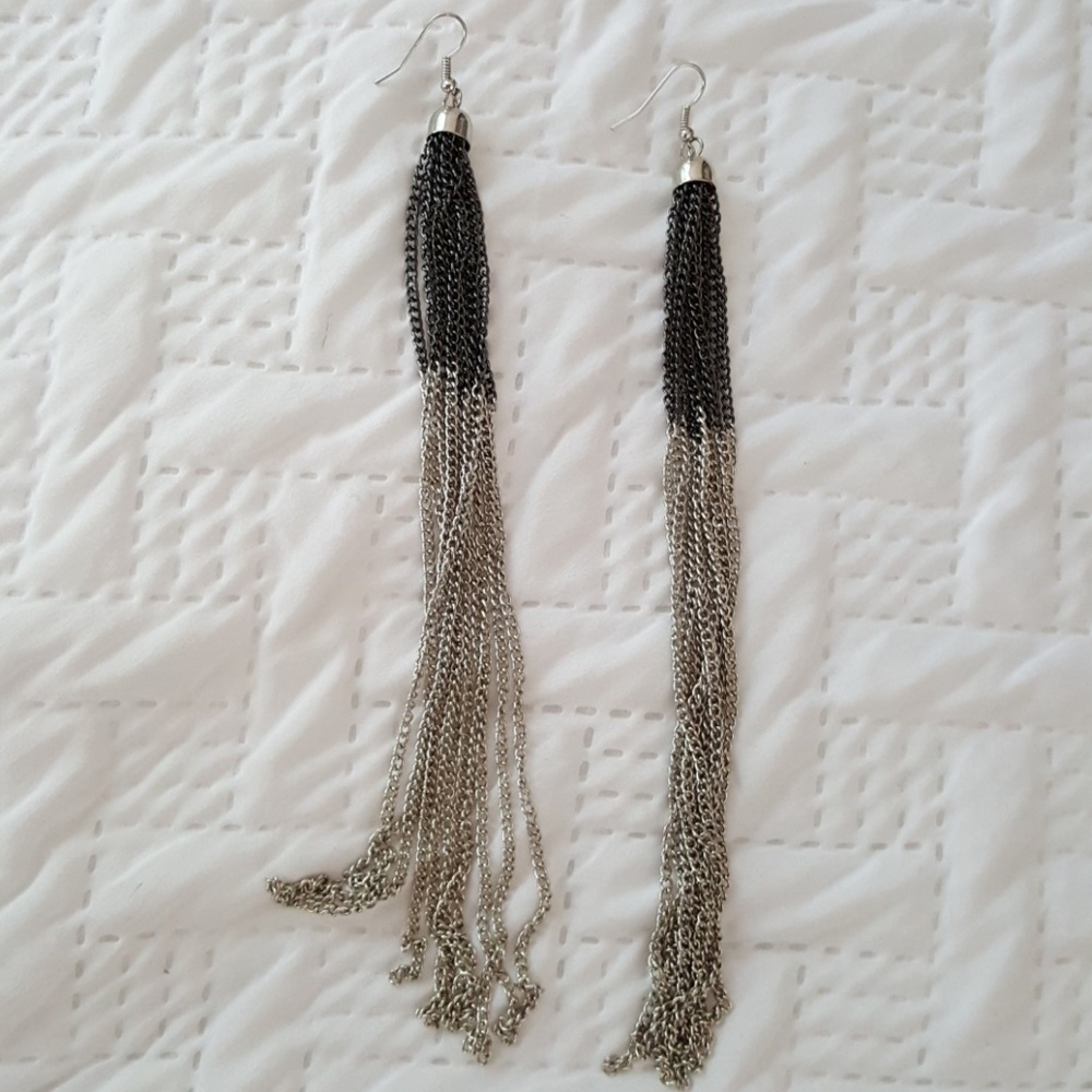 Black Silver Chain Earring