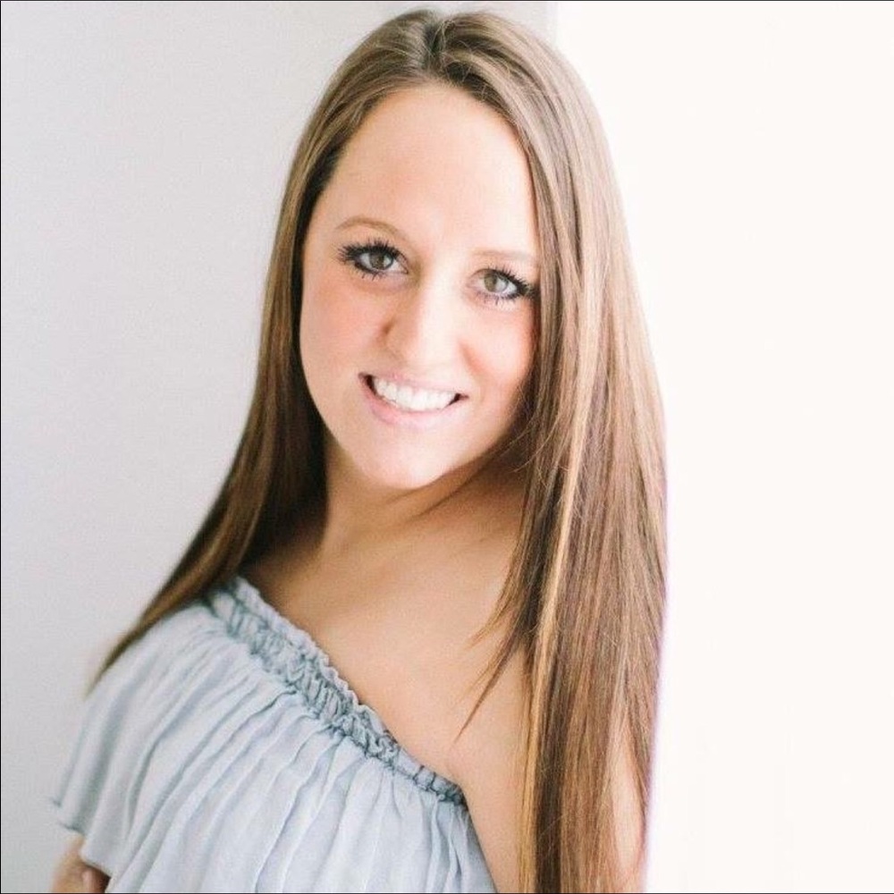 Meet your Posher, Jennifer