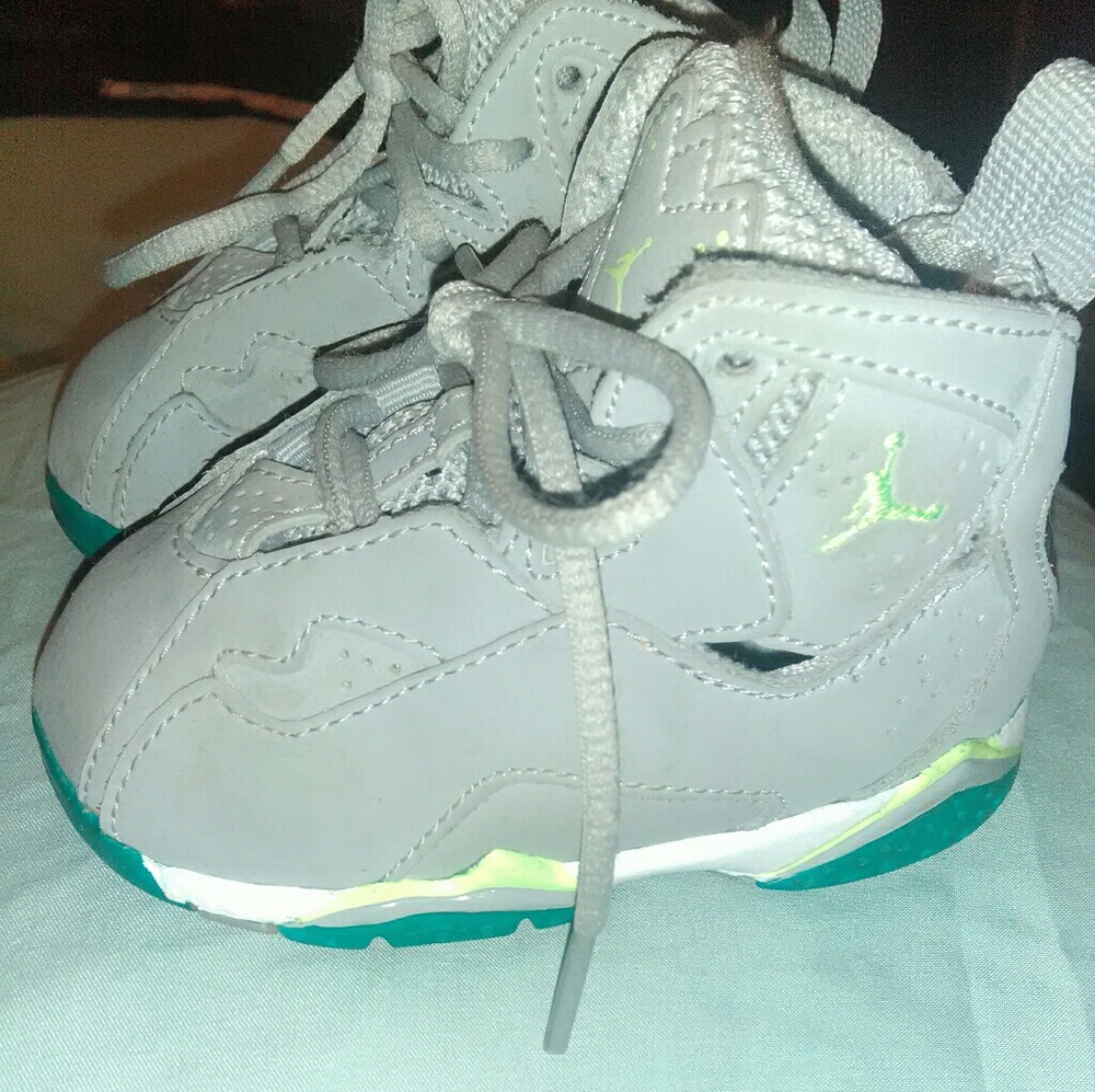 Baby shoes