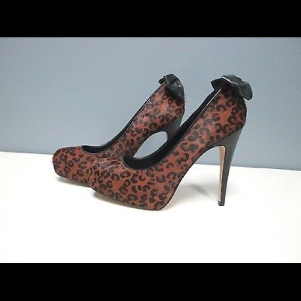 Dolce vita leopard pumps with bow- NEW!