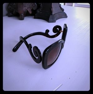 Prada Tortoise Baroque sunglasses