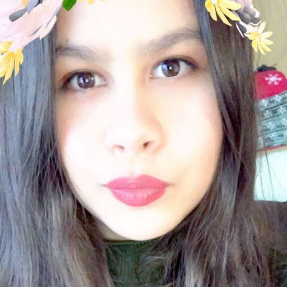 Meet your Posher, Selina