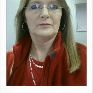 Meet your Posher, Vickie